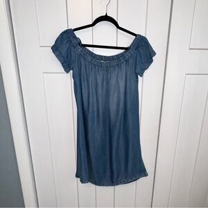Adorable Cloth and Stone Chambray Off  the Shoulder  Mini Dress - M